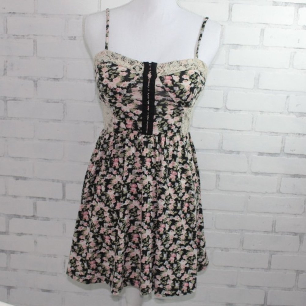Forever 21 Floral Print Dress / sun dress